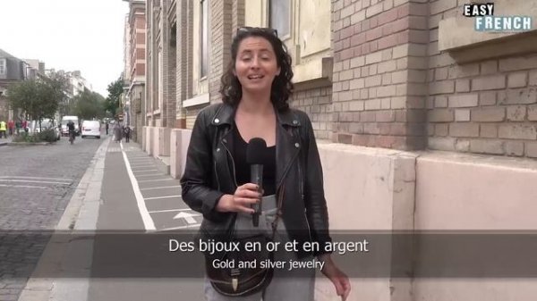 Les vêtements Super Easy French 98