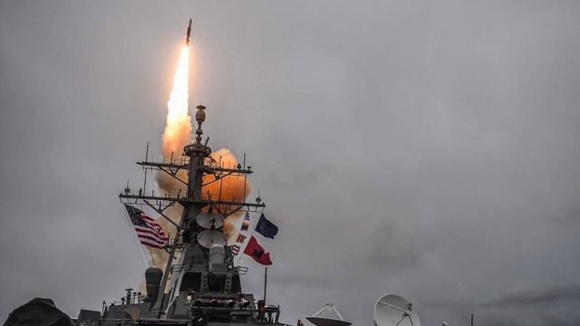 How Chinese #Type055 compares to the American #ArleighBurke destroyer? смотреть онлайн