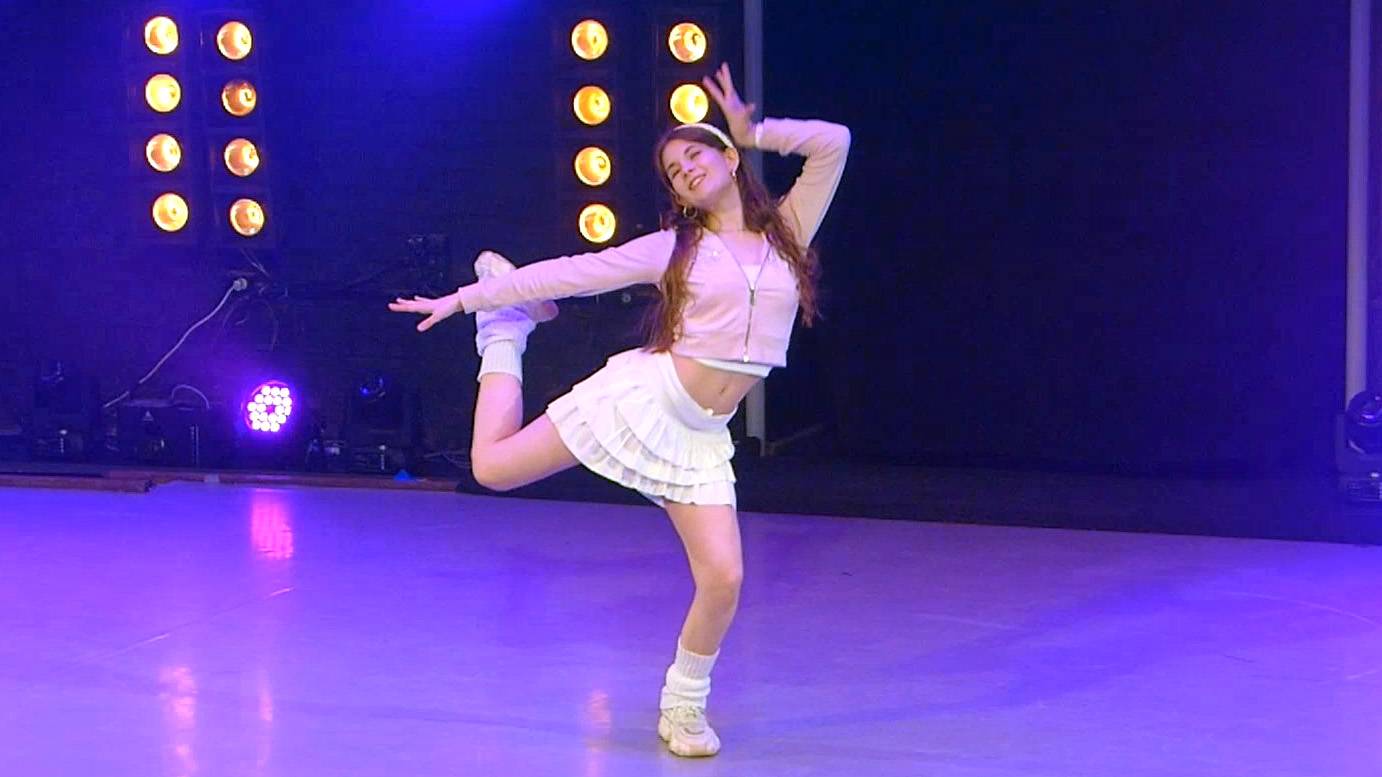 HIU (K-pop Solo Juniors Beginners, 3rd place) смотреть онлайн