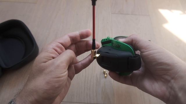 SMA Male To SMA Female 90° and 45° adapter смотреть онлайн