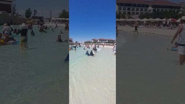 Тетис блю Актау, бассейн у Каспийского моря