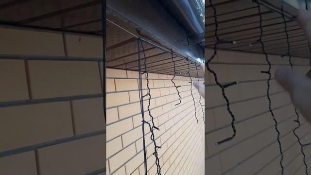 Как повесить уличную гирлянду быстро и просто смотреть онлайн