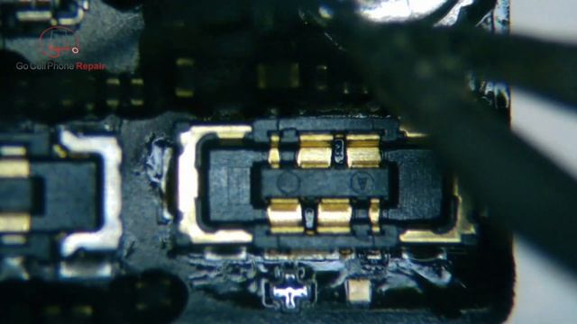iPhone X Battery Connector Replacement смотреть онлайн