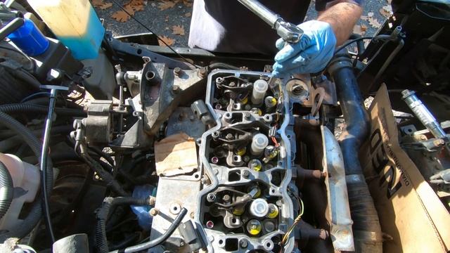 03 dodge 3500 5.9 Cummins seized engine rebuild. Injectors, rocker arms, valve lash смотреть онлайн
