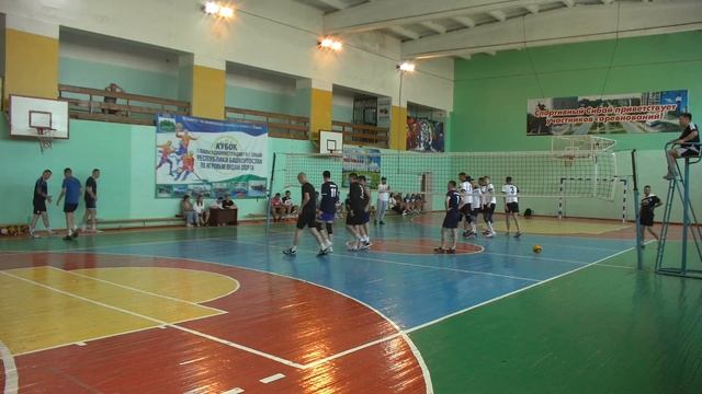 Волейбол / Путь Октября - Сибай / Турнир памяти Гордеева М.Н. / Сибай / 03-06-2023 смотреть онлайн