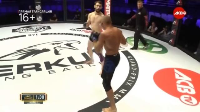 Русский боец наказал за понты Кабардинца  (ACB)