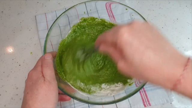 Ispanaklı krep tarifi💪Vitamin deposu Ispanakla kahvaltı için sebzeli Krep nasıl yapılır? [Altyazılı смотреть онлайн