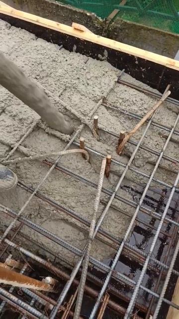 Как залить опору #стройка #бетон #монолит #дом #строите? смотреть онлайн