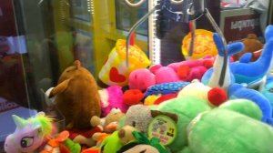 Играю в автомат хватайка В КАФЕ и не только часть 1 / ЧЕЛЛЕНДЖ