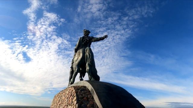 Памятник императрице Елизавете Петровне смотреть онлайн