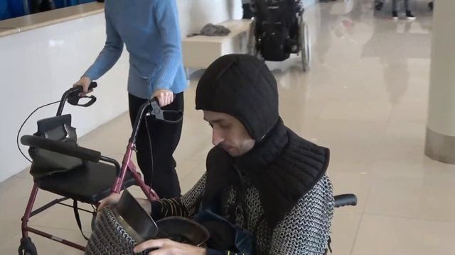 Алексей Заботин ''одевает''защитное снаряжение(СК «Борисоглебский»,18.03.2023) смотреть онлайн