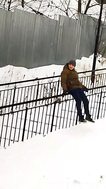 Перила и дед инсайд смотреть онлайн