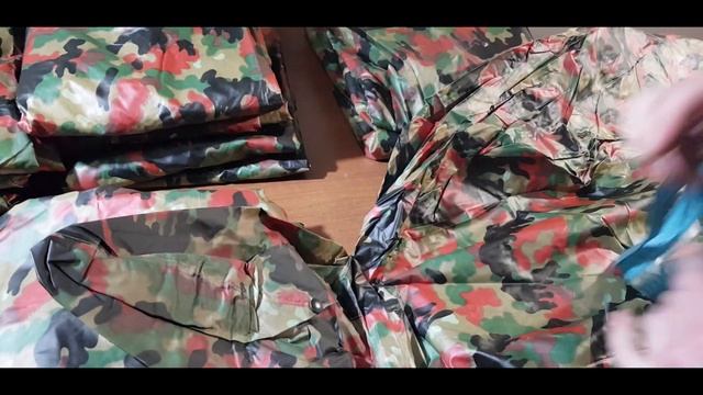 Непромокаемое пончо армии Швейцарии, альпенфляге, новое