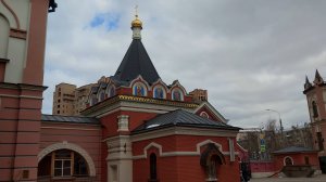 Церковь Петра и Февронии Муромских у Покровского женского монастыря в Москве.