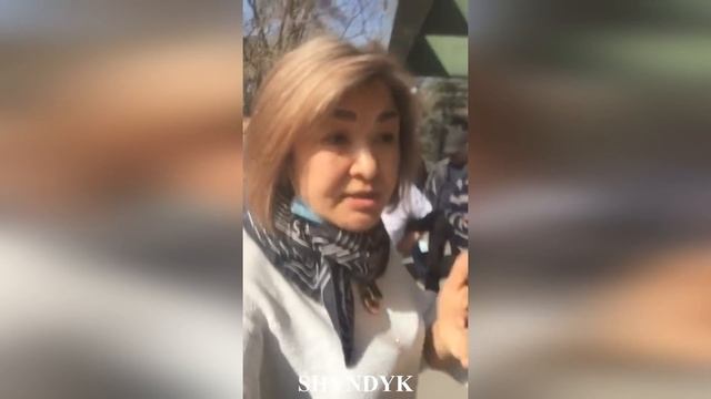 Ипотечники хотят поставить палатки и остаться ночевать перед Акиматом. Алматы смотреть онлайн