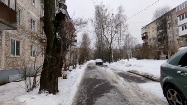 Ломоносов зимой и летом