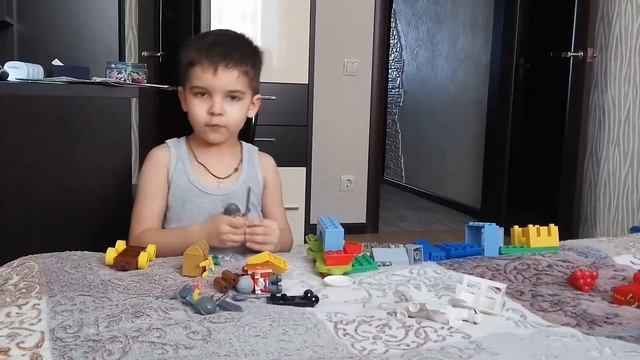 LEGO рыцари и скелет! часть 2 смотреть онлайн