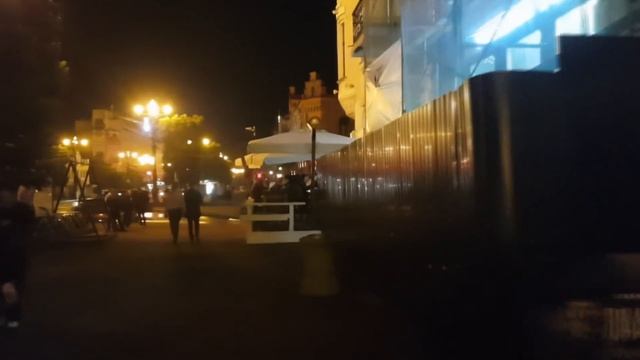 Гуляю по центру ночного Хабаровска смотреть онлайн