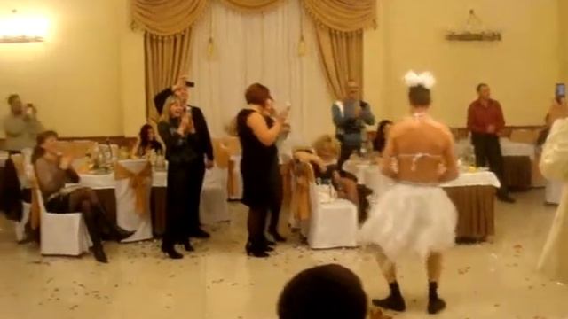 Крымско-татарская свадьба http://yaltarealestate.com/ .MPG смотреть онлайн