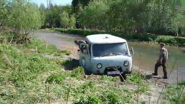 Засадили буханку смотреть онлайн