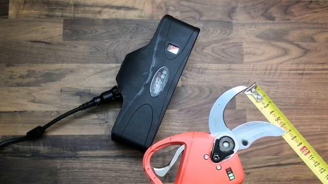 Sekator elektryczny z Chin Swansoft G04 - Prezentacja смотреть онлайн