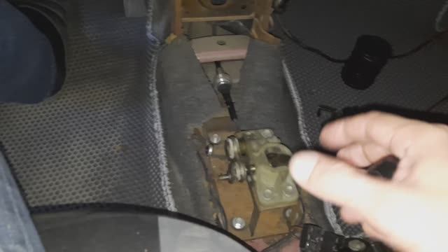 Daewoo Matiz 2010 Чуня. Замена тросов КПП