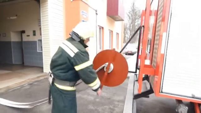рятувальники виготовили пристрій для скатки пожежних рукавів смотреть онлайн