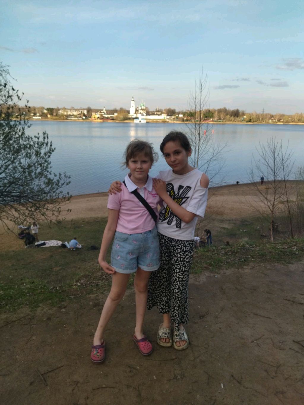 честно мы обычный пенал или школьные смотреть онлайн