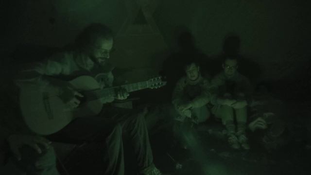 Игорь Белый, Юрий Пунькин, Джош Ланца в палатке Гипериона 20.07.2013 смотреть онлайн