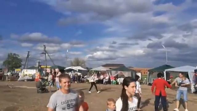 День станицы Холмская. Аренда сцены 12м*10м и звукового оборудования 20квт. смотреть онлайн