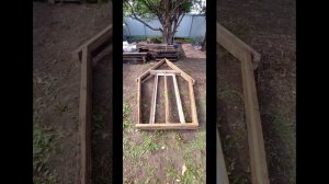 Дачный туалет с прозрачной крышей