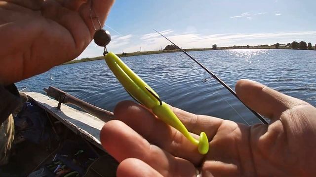 КЛАССИКА рыбалки... Ловля ЩУКИ на джиг. Ох уж эти ДЕРЗКИЕ поклевки. Рыбалка на закрытом пруду. смотреть онлайн