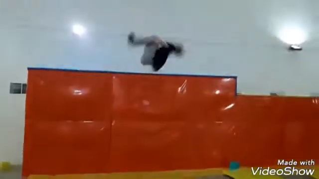 YOYO Батутный Центр в г.Атырау смотреть онлайн