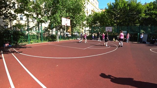 Любители & PetroХантерс [Streetball ко Дню России 2023] смотреть онлайн