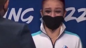 Саша трусова плачет