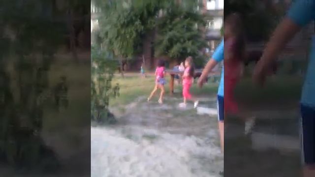 VLOG Алина снимает видео - мои лучшие друзья / Alina makes a video - my best friends смотреть онлайн