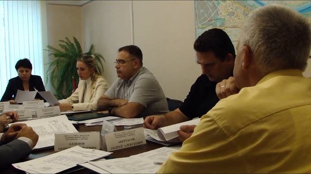 Депутаты согласовали схему размещения летнего кафе «Очаг гурманов» смотреть онлайн