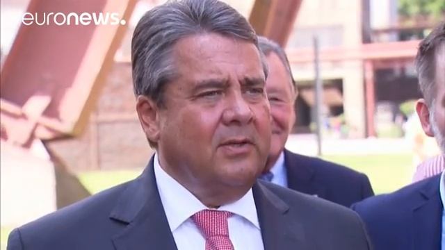 Бундесбанк предупреждает: пенсионный возраст в ФРГ необходимо повысить смотреть онлайн