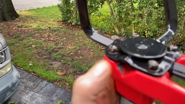 My Corona SoilRipper/ Hand Tiller Broke смотреть онлайн