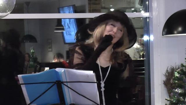 Мария Жукова, авторская песня "СНЕГ" смотреть онлайн