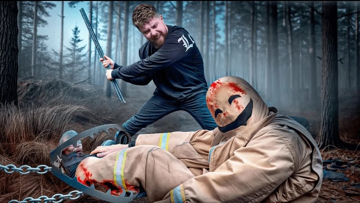 ПОЙМАЛ МАНЬЯКА В ЛОВУШКУ В ЛЕСУ ЧТОБЫ СПАСТИ МАЛЬЧИКА смотреть онлайн