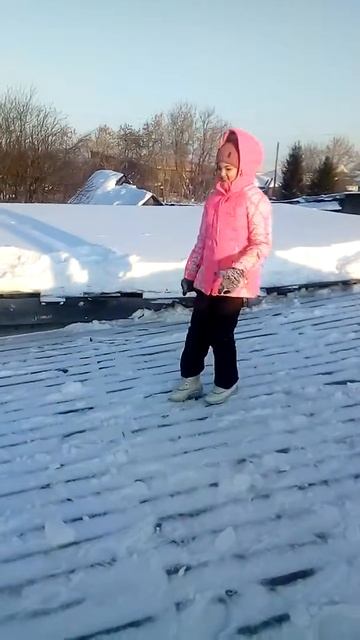 ПРЫГАЮ С КРЫШИ СЛОМАЛА НОГУ ААААА смотреть онлайн