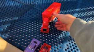 искать Маквин 🌟 машины Маквин 🚗