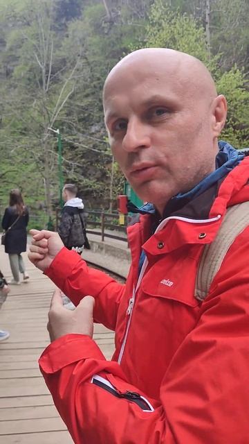 Видосики-медосики. Как правильно пройти из Гуамки в Мезмай по ущелью. смотреть онлайн