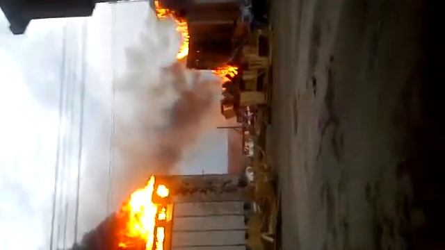 Горел элеватор в Приуральске смотреть онлайн