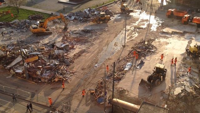 Снос самостроя в Москве 29 августа 2016 года (часть 3) - разбор завалов смотреть онлайн