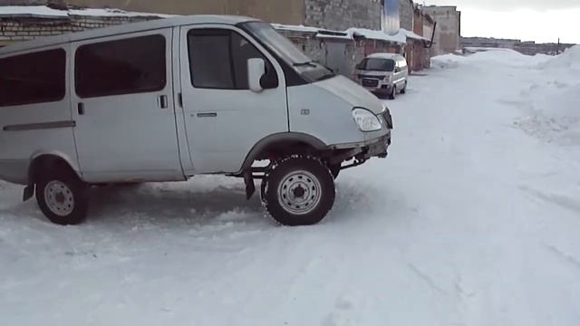 первый выезд смотреть онлайн