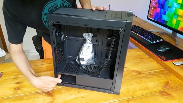 AEROCOOL BOLT - O gabinete NOVO do meu PC VELHO смотреть онлайн