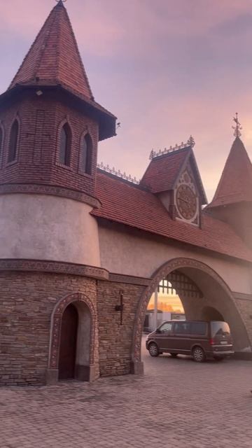 Парк «Лога» в Ростовской области. Русский диснейленд в Каменске-Шахтинском. Очень красивый парк. смотреть онлайн