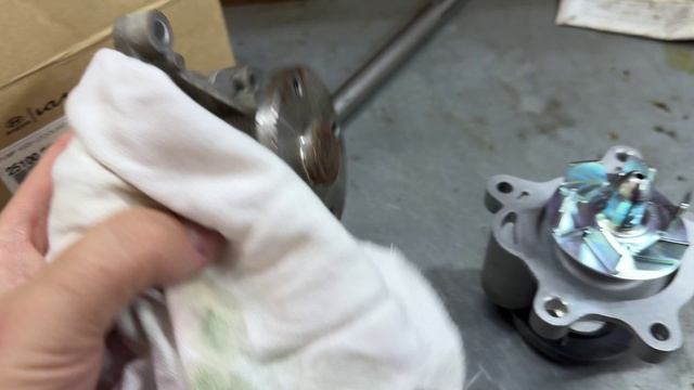 Поддельный водяной насос чуть не убил Kia Ceed смотреть онлайн